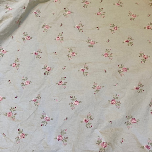 Simply Shabby Chic Bedding Simply Shabby Chic Green Rosebud Print
